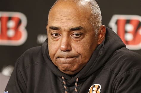 Marvin Lewis 